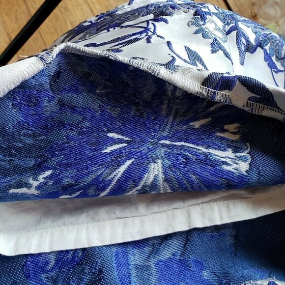 FRNCH women's blue floral brocade lace up shorts small - Picture 4 of 7